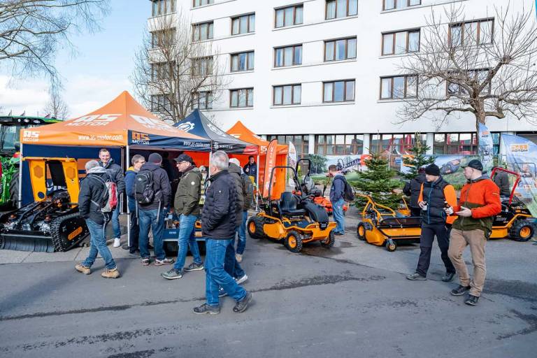 AriensCo with the brands Ariens and AS-Motor at their booth at this years fair: ForstLIve in Offenburg. Presenting their new products to visitors.