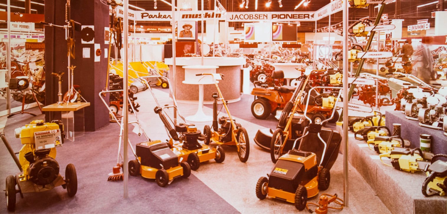 Historic image of a fair booth of AS-Motor